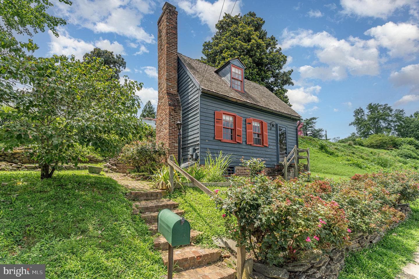 210 Sophia Street photo 23