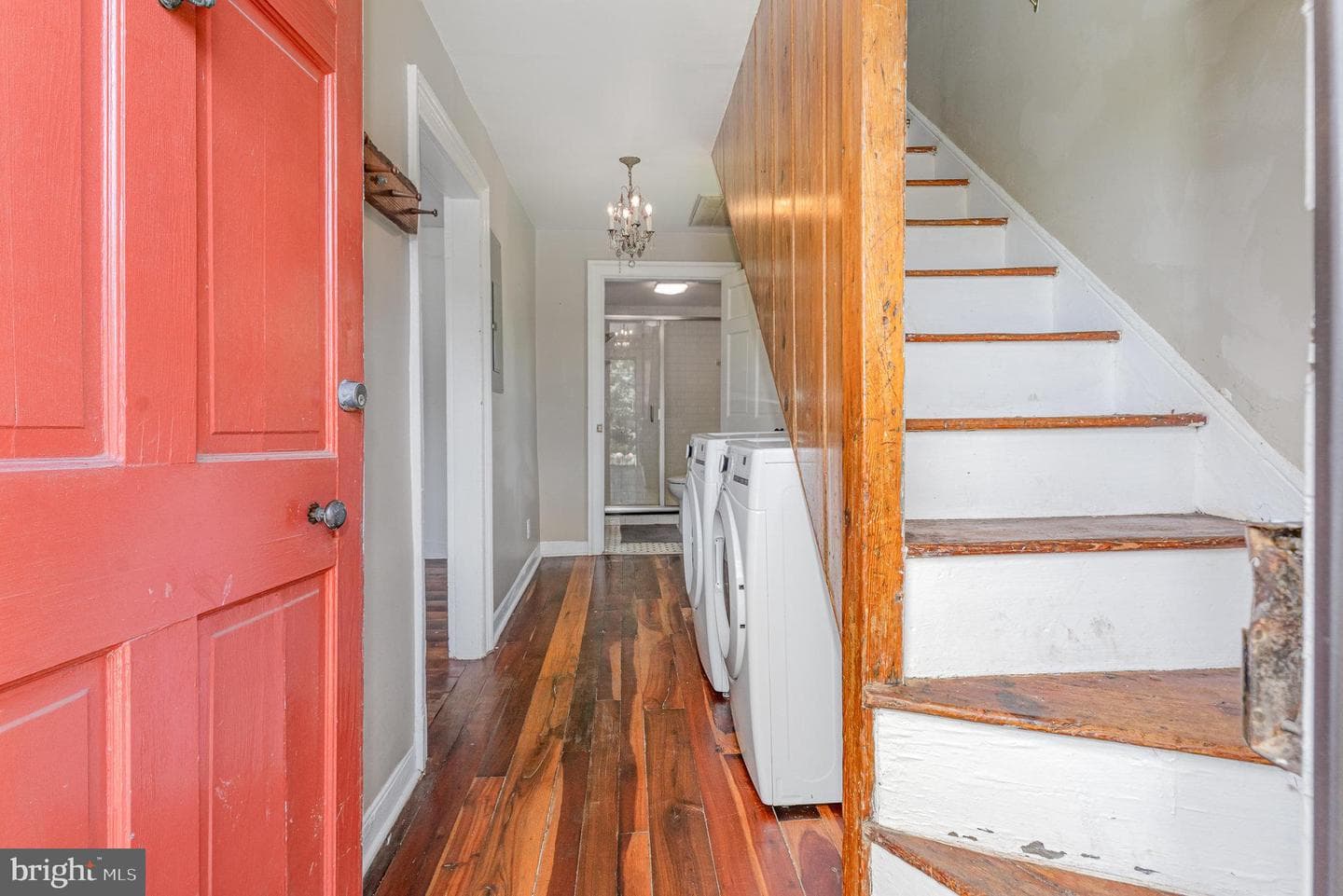 210 Sophia Street photo 6