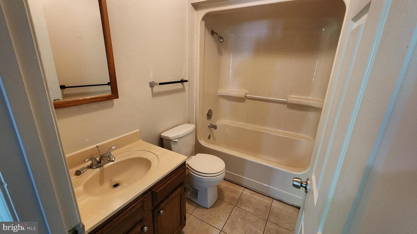 192 Farrell Lane photo 11