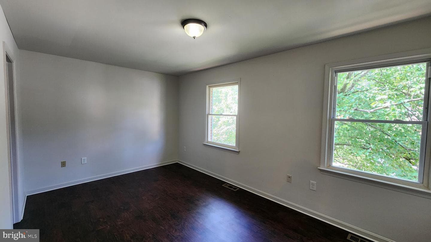 192 Farrell Lane photo 8