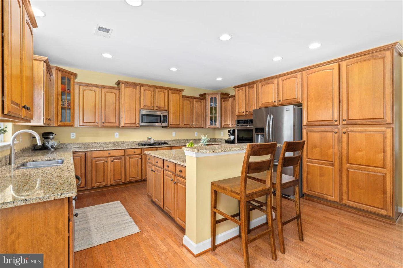 1101 Pickett Street photo 14