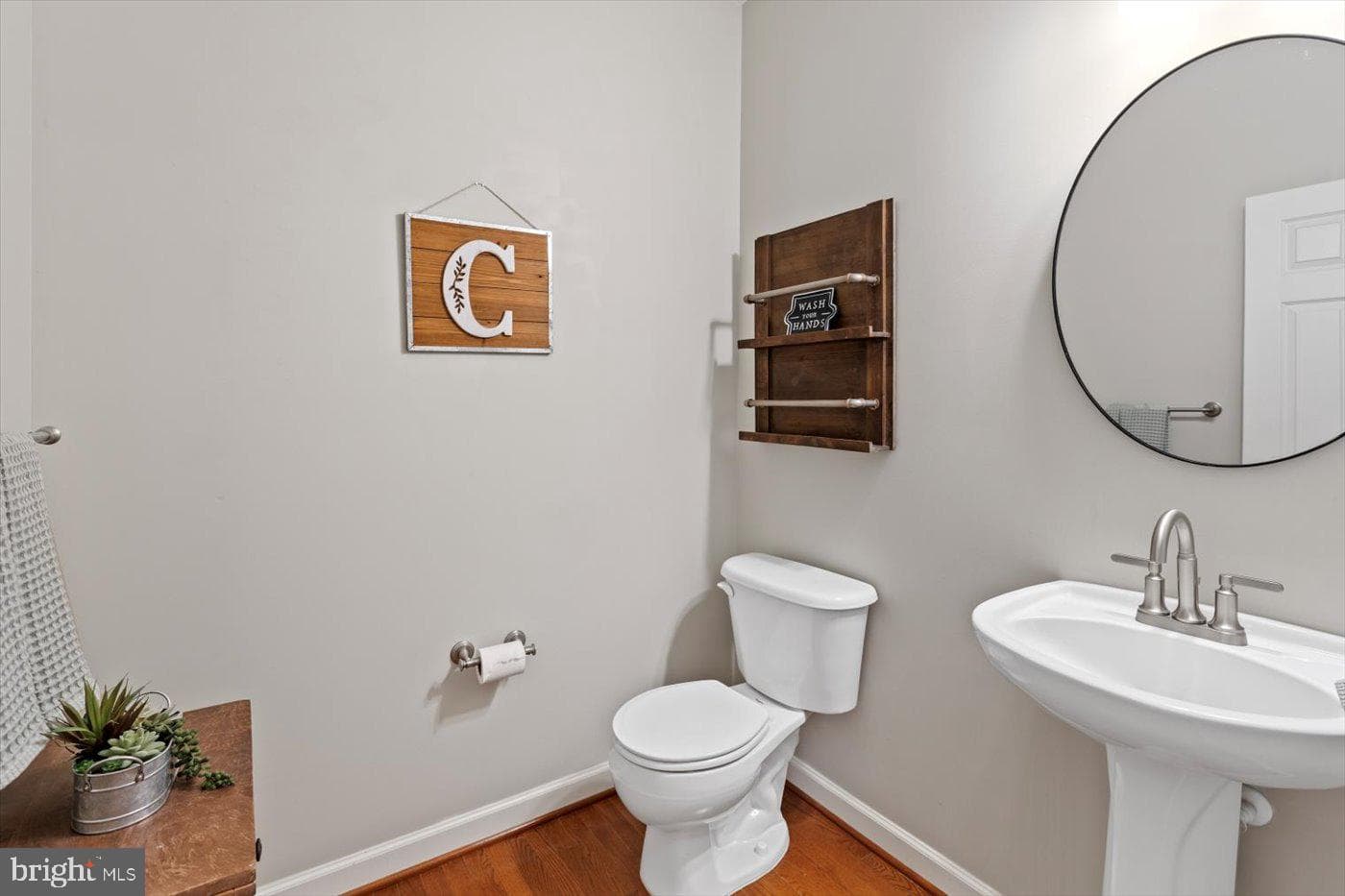 1101 Pickett Street photo 24