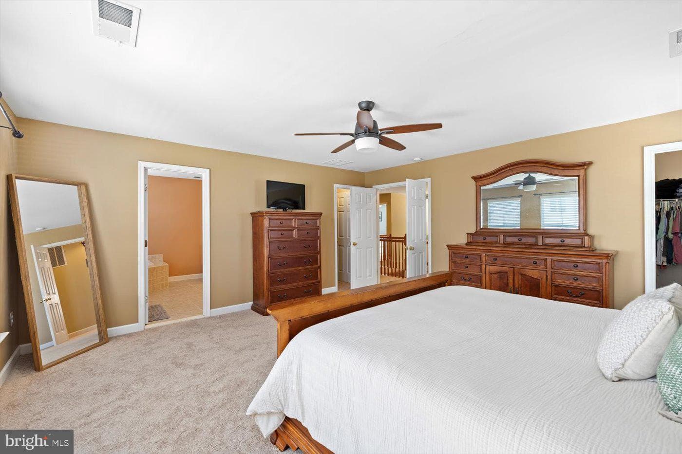 1101 Pickett Street photo 31