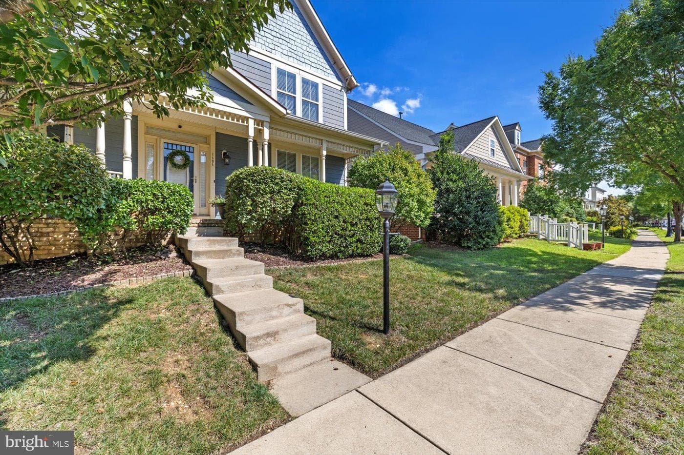 1101 Pickett Street photo 6