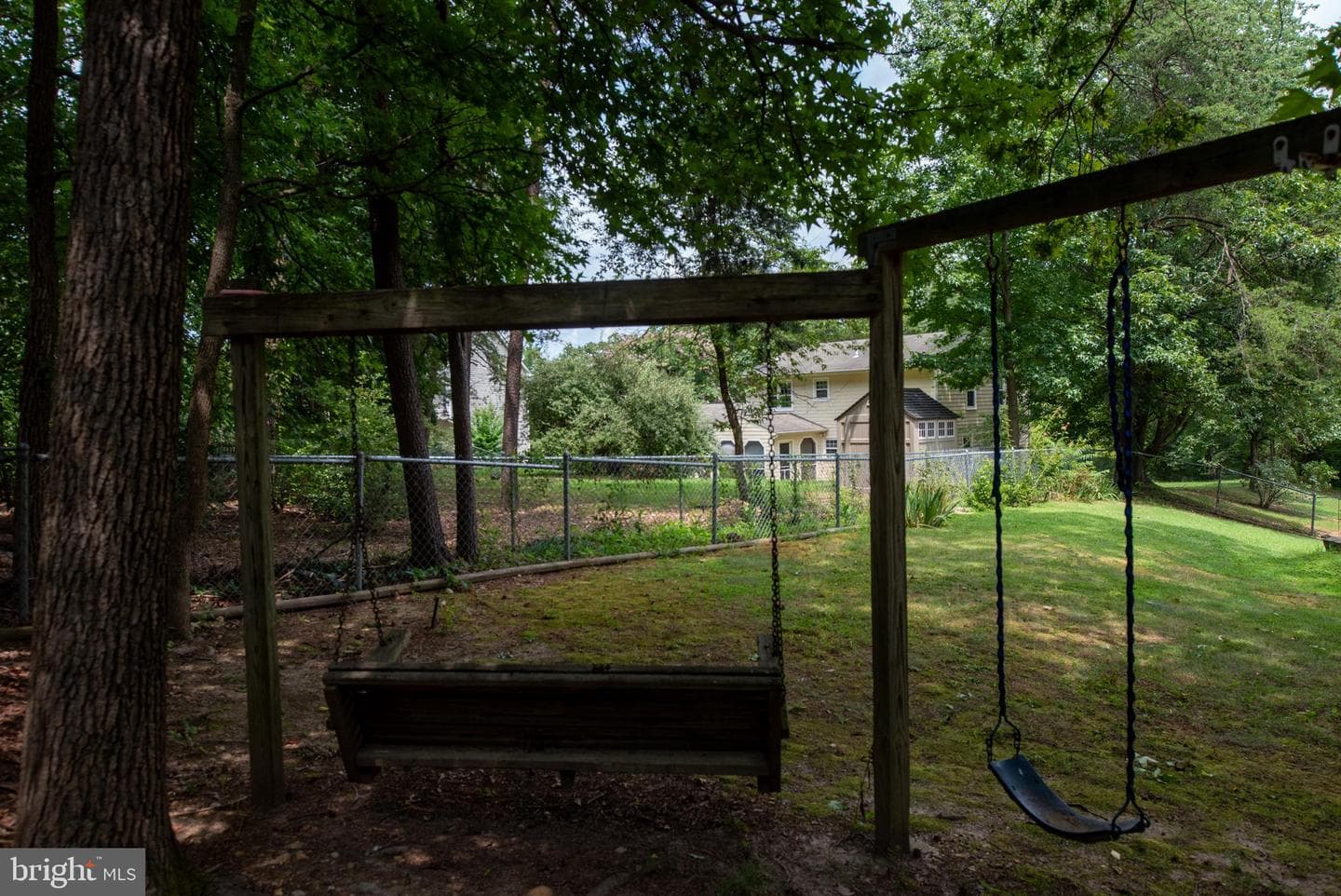 112 Springwood Drive photo 46