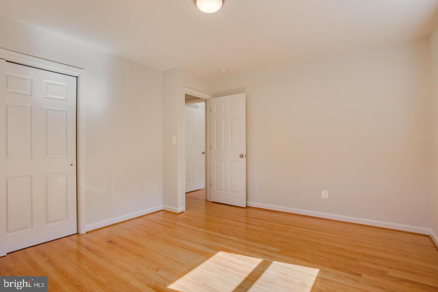 305 Stonewall Drive photo 5