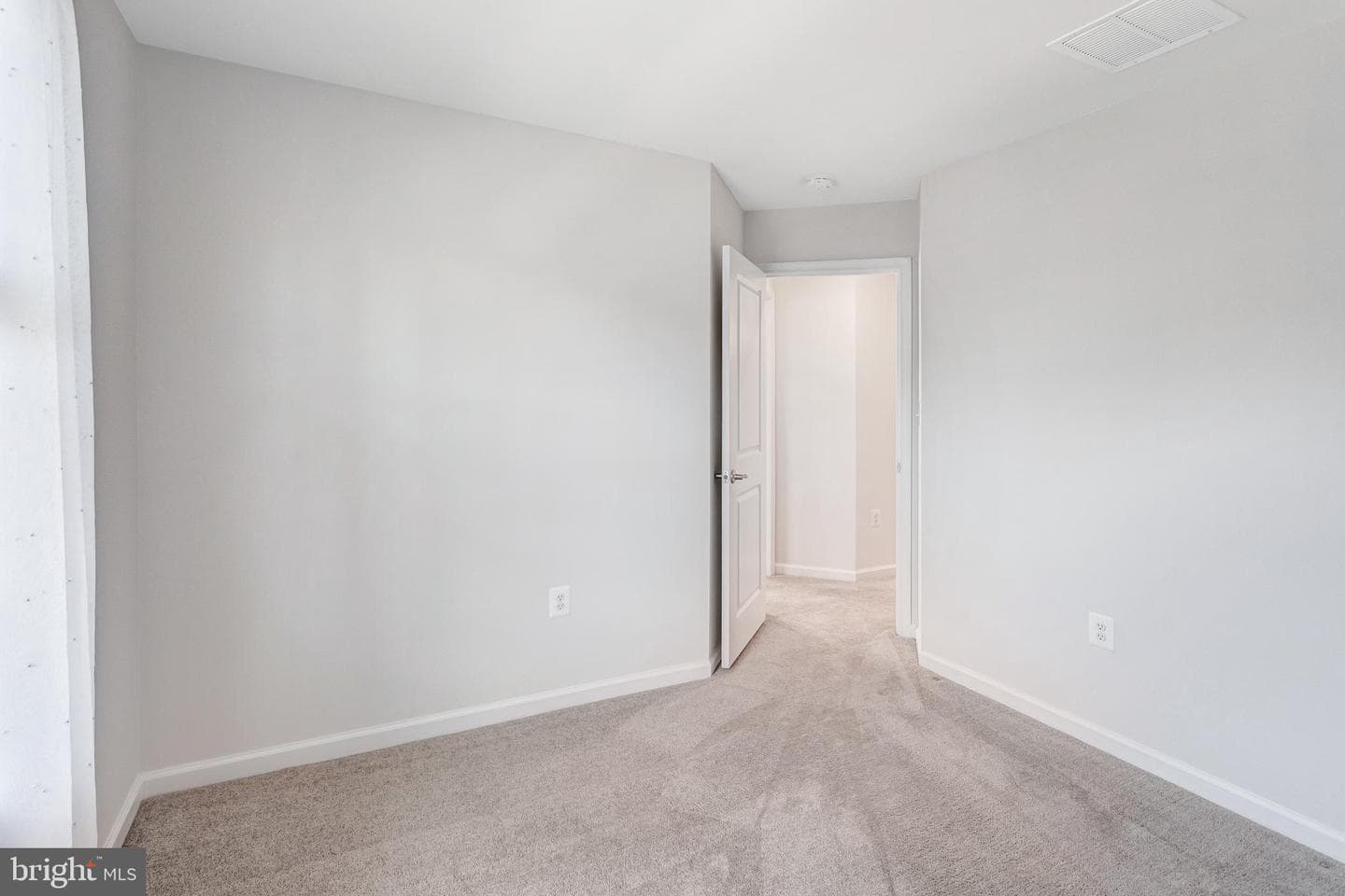 1108 Dovetail Circle photo 32