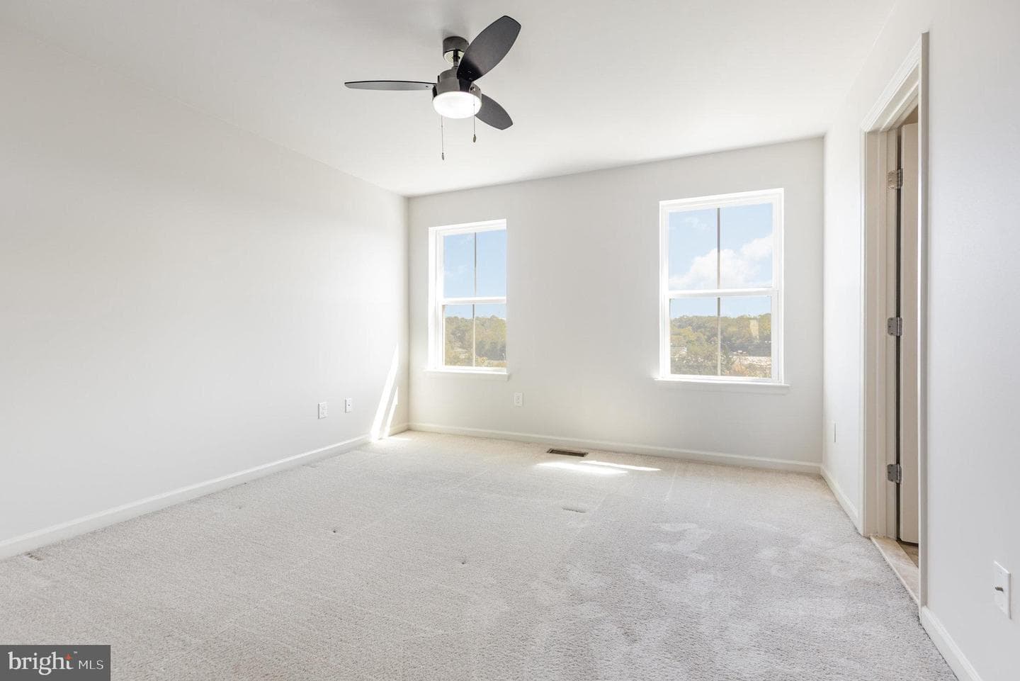 1302 Hudgins Farm Circle photo 14