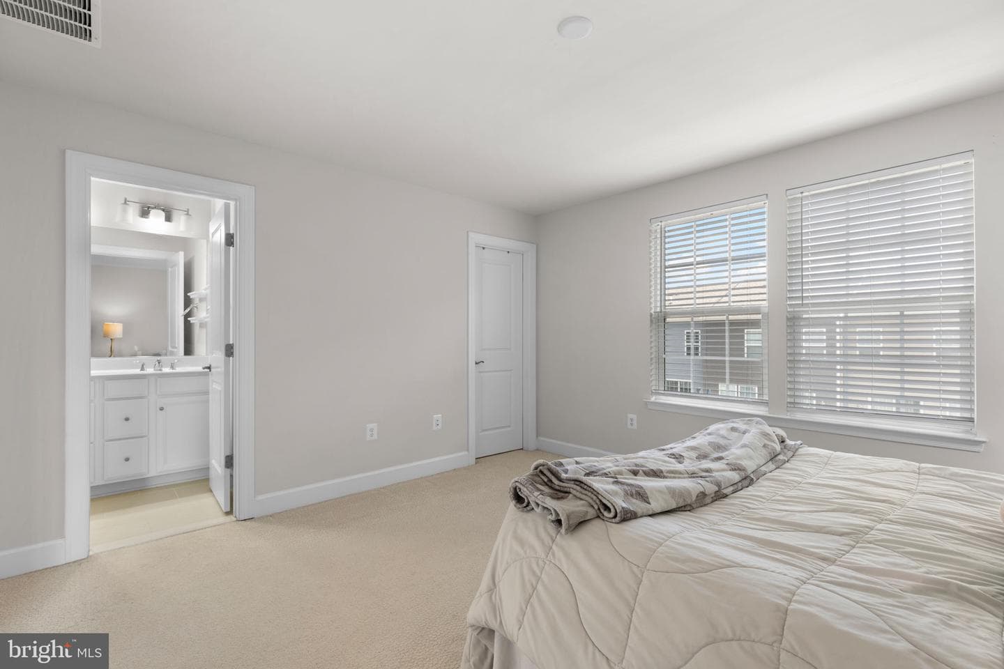 1800 Briscoe Lane photo 17