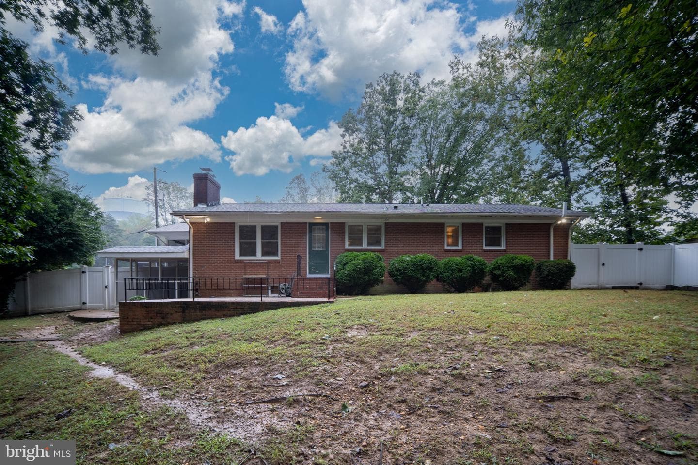 201 Stonewall Drive photo 46