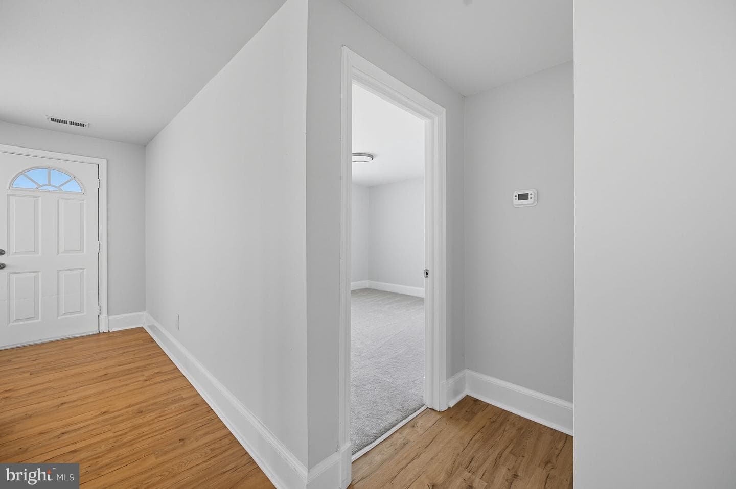 212 Coakley Street photo 11