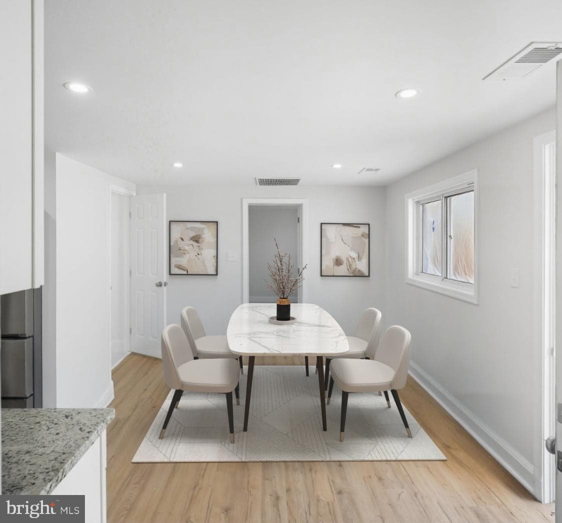 212 Coakley Street photo 6