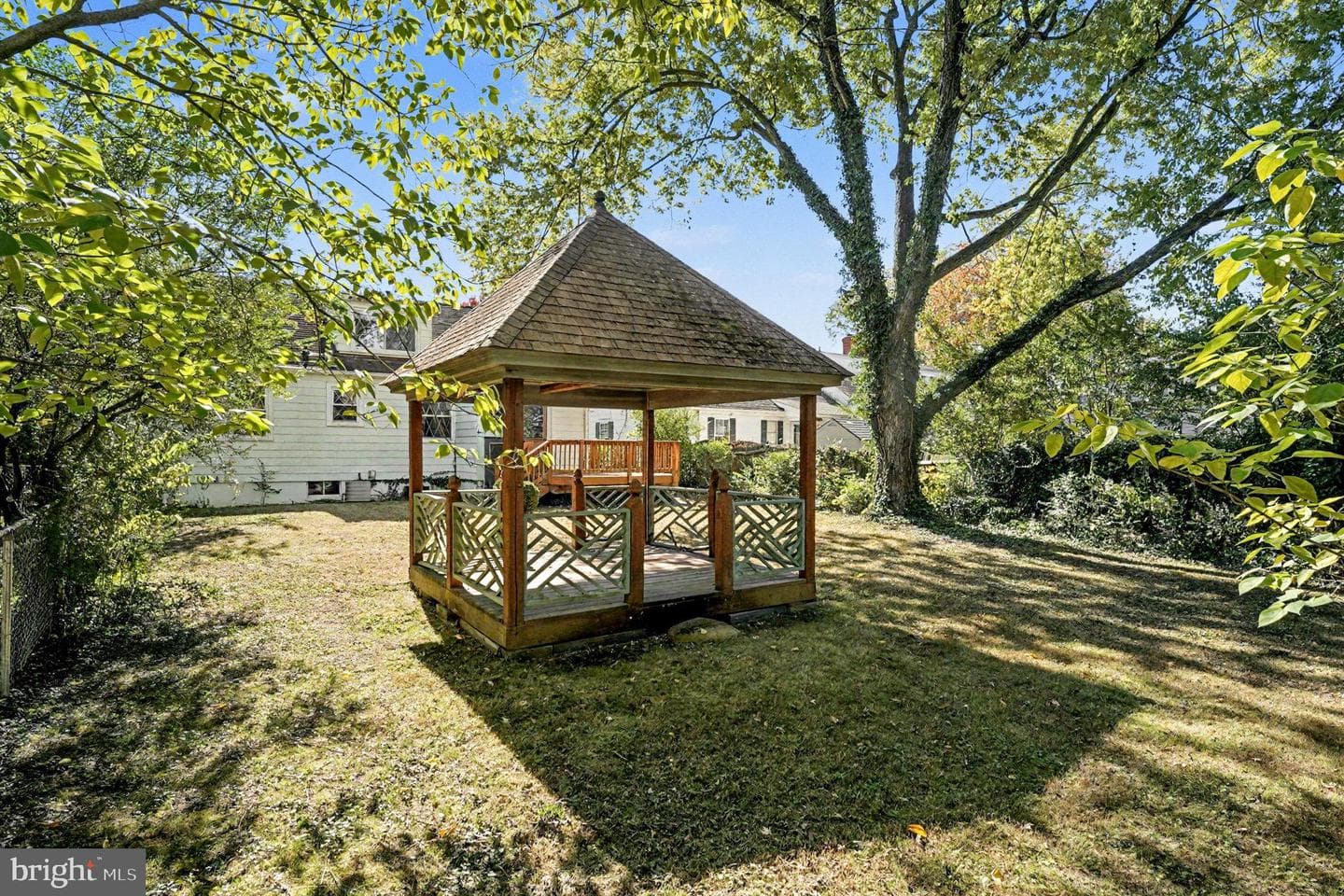 1321 Parcell Street photo 33
