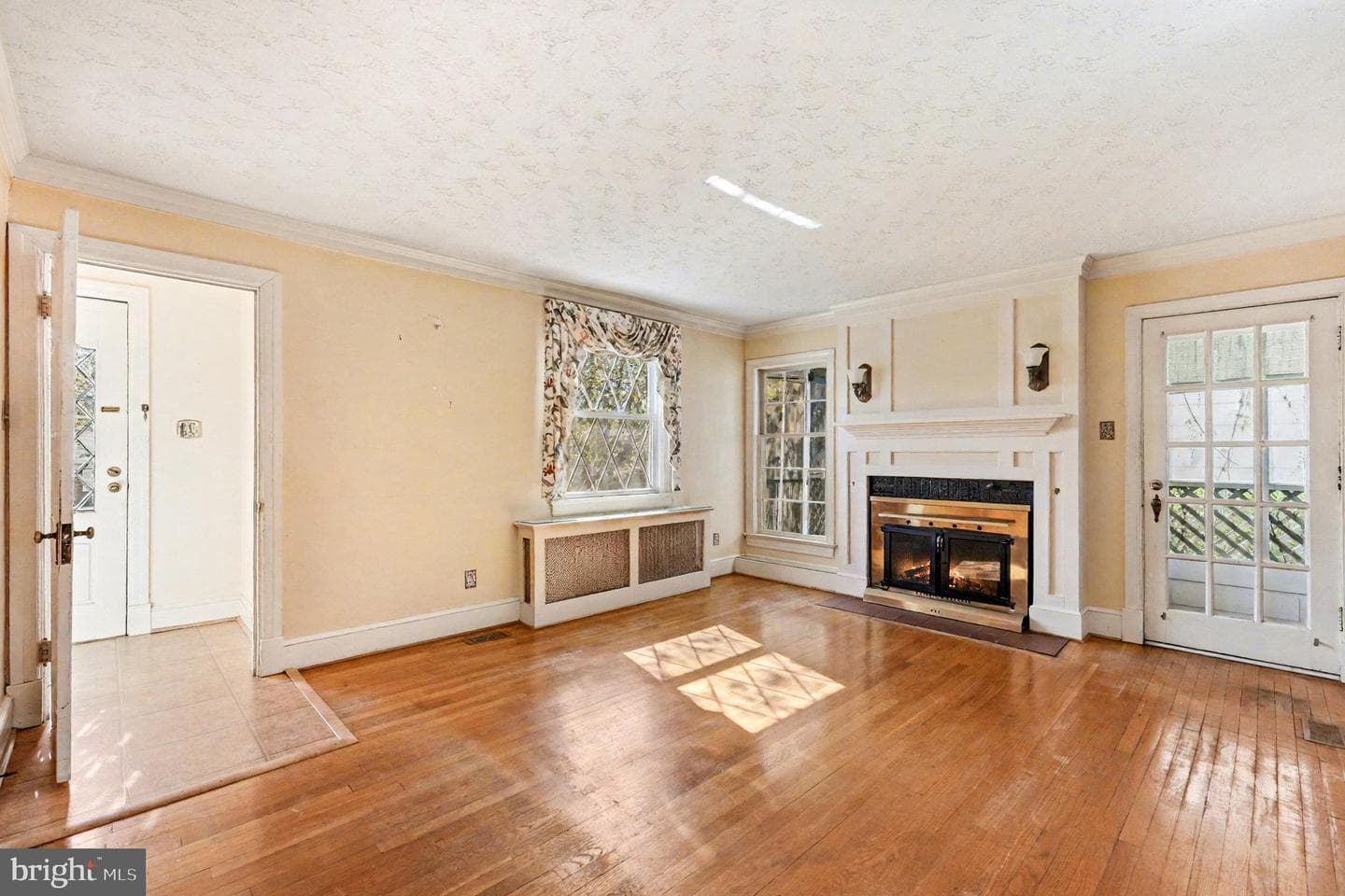 1321 Parcell Street photo 4