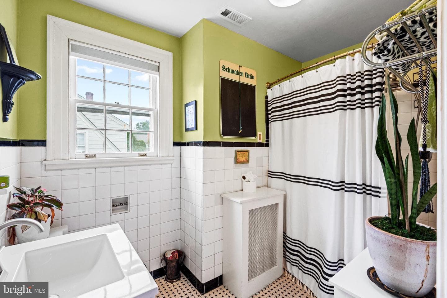 1107 Kenmore Avenue photo 29