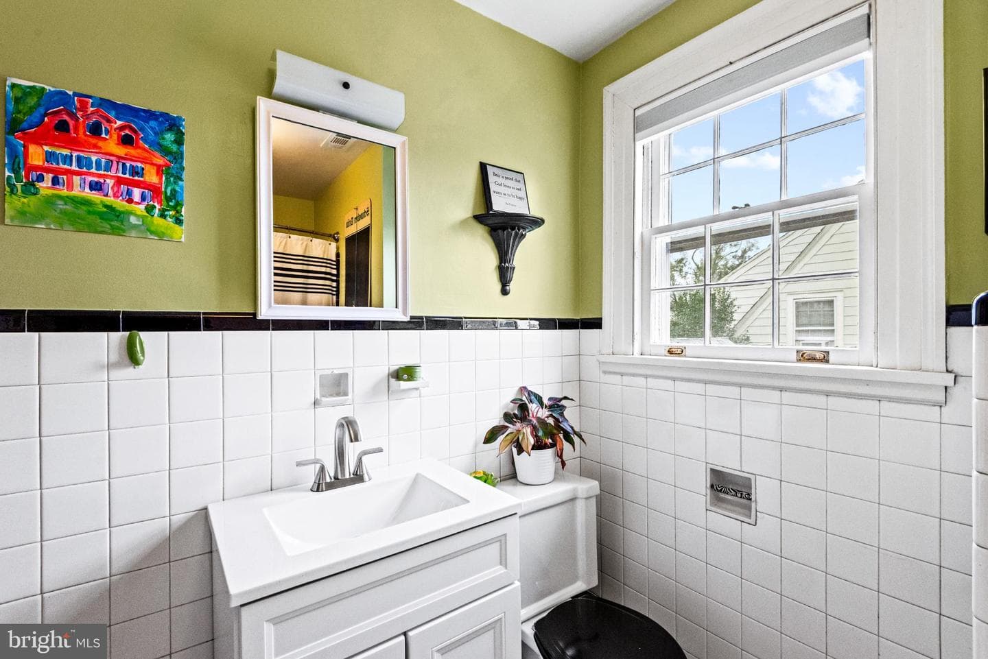 1107 Kenmore Avenue photo 30