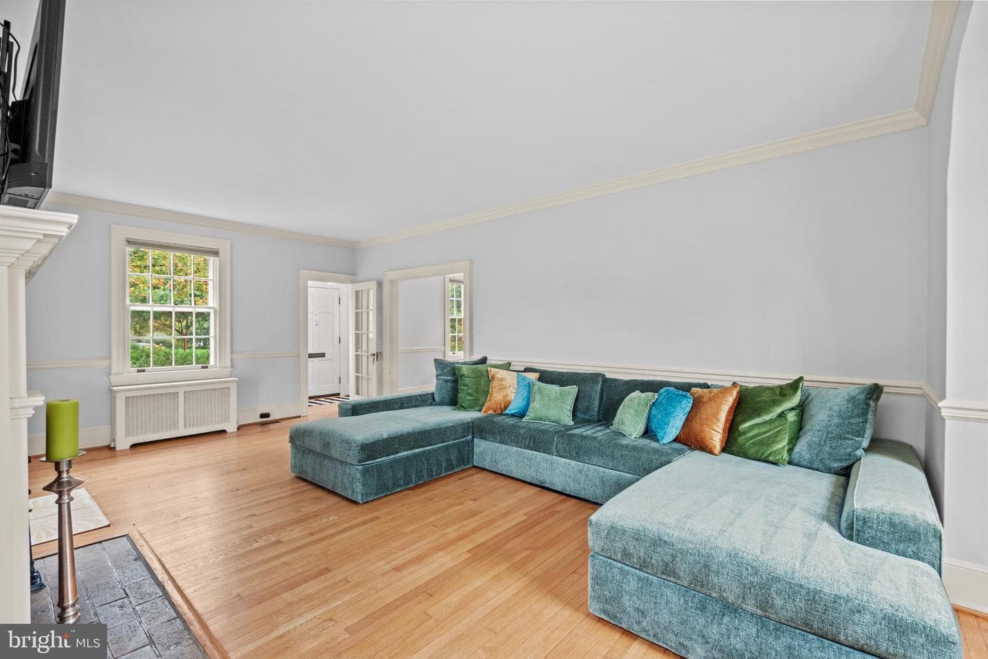 1107 Kenmore Avenue photo 4