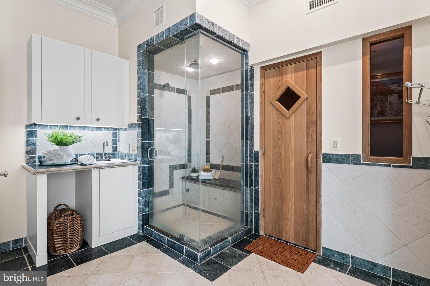 1304 Washington Avenue photo 53
