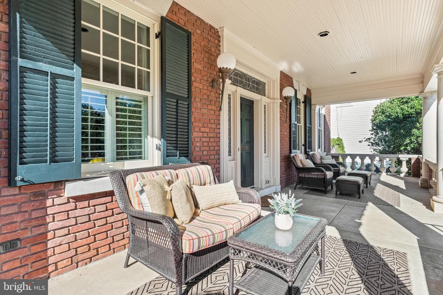 1304 Washington Avenue photo 7