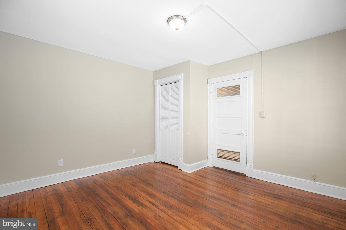 420 Dunmore Street photo 15