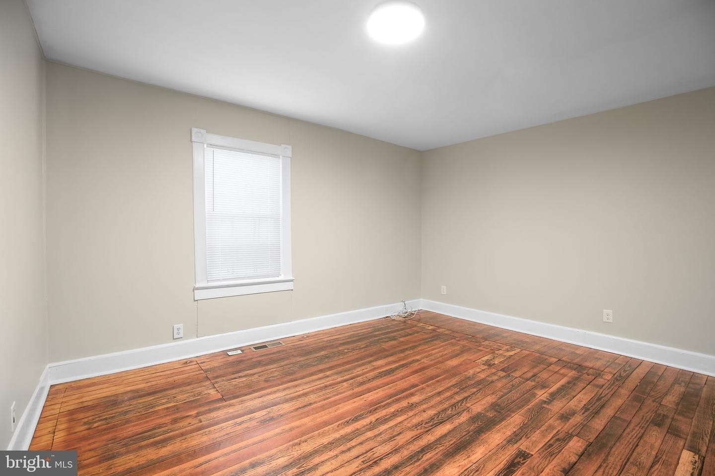 420 Dunmore Street photo 20