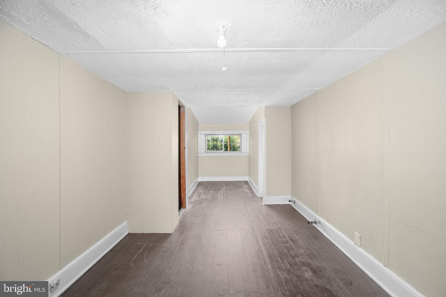 420 Dunmore Street photo 28