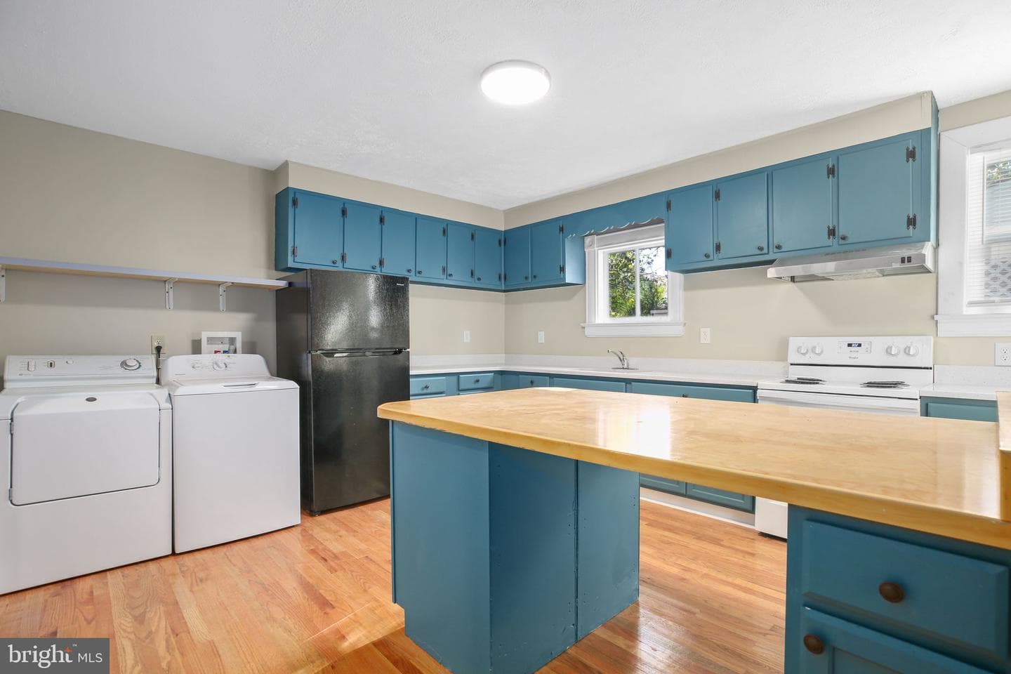 420 Dunmore Street photo 3