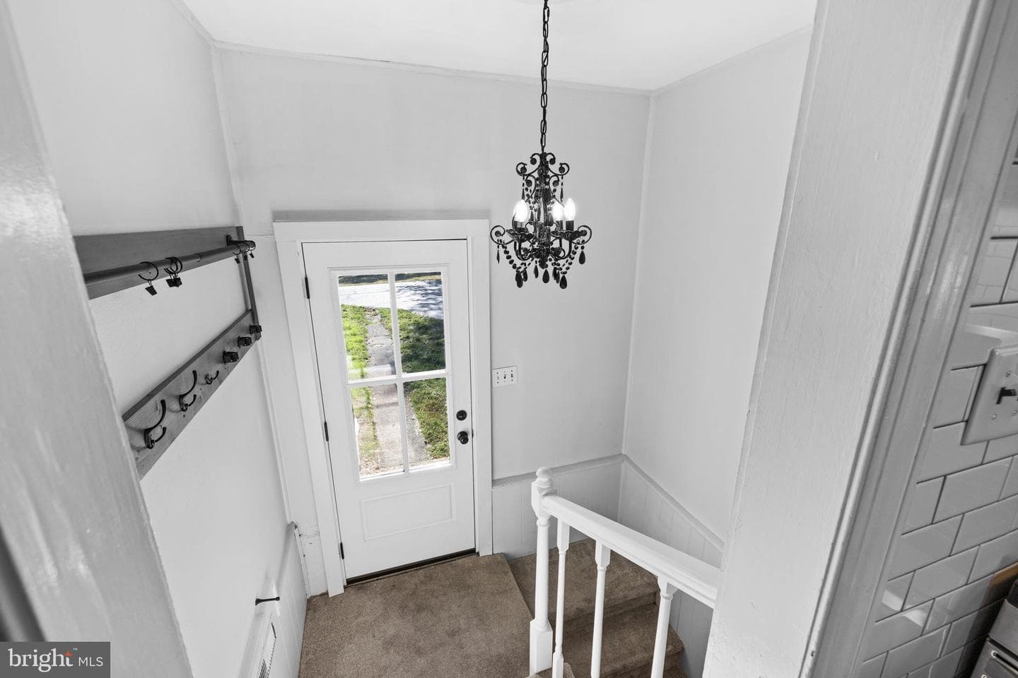226 Hillcrest Drive photo 20
