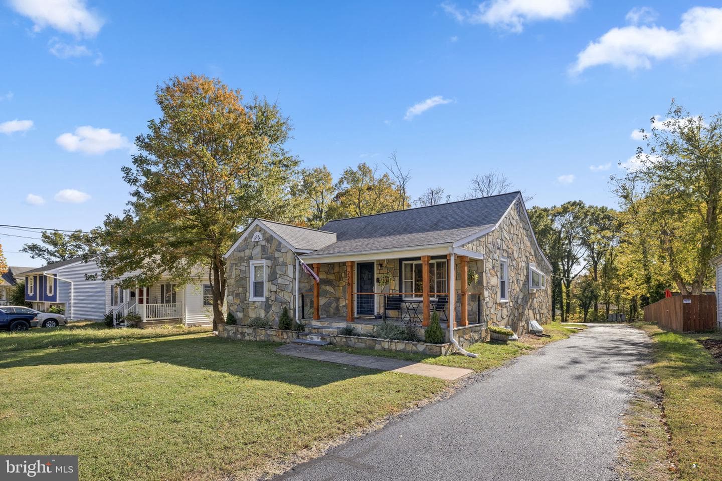 226 Hillcrest Drive photo 30