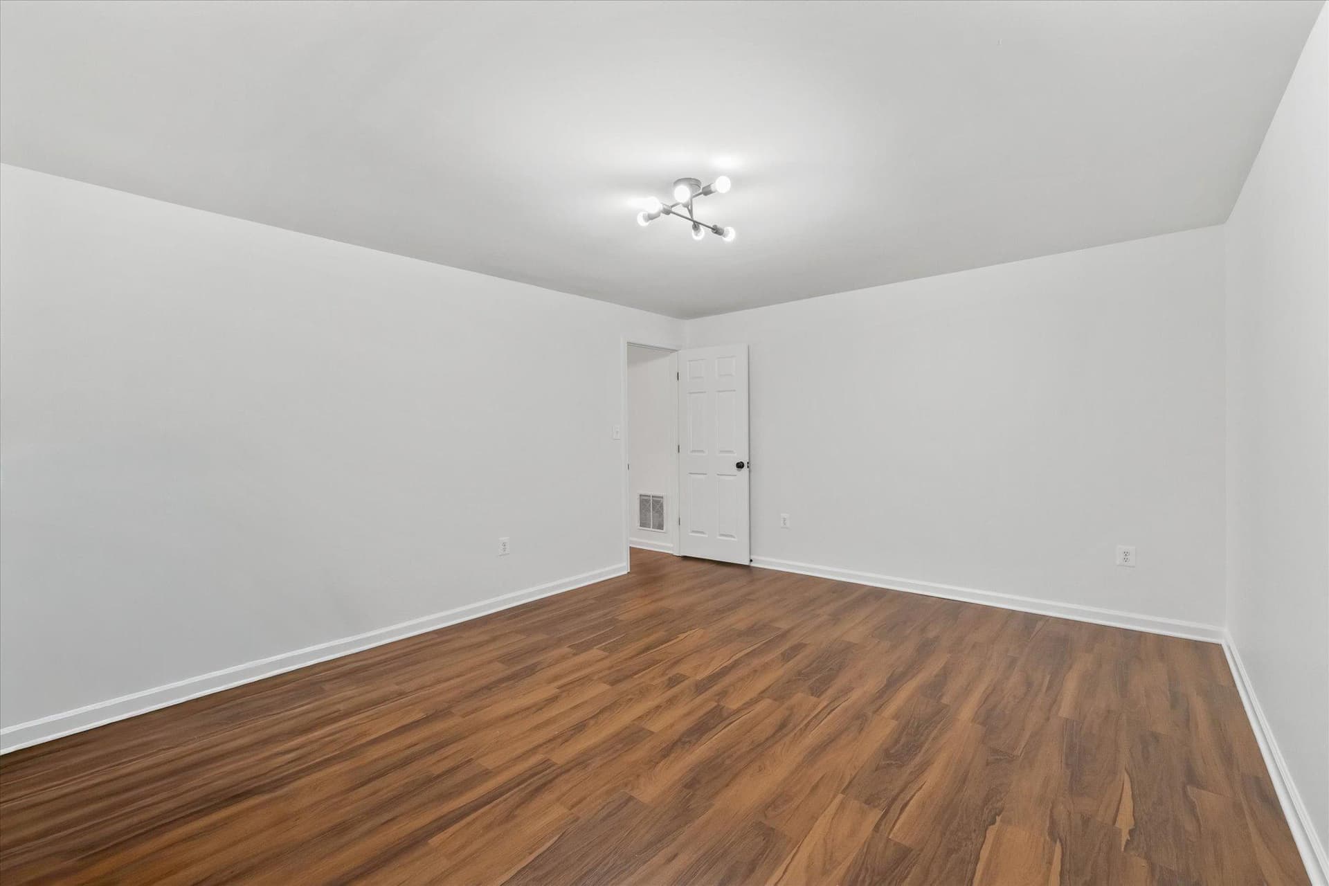 1713 Idlewild Boulevard photo 48