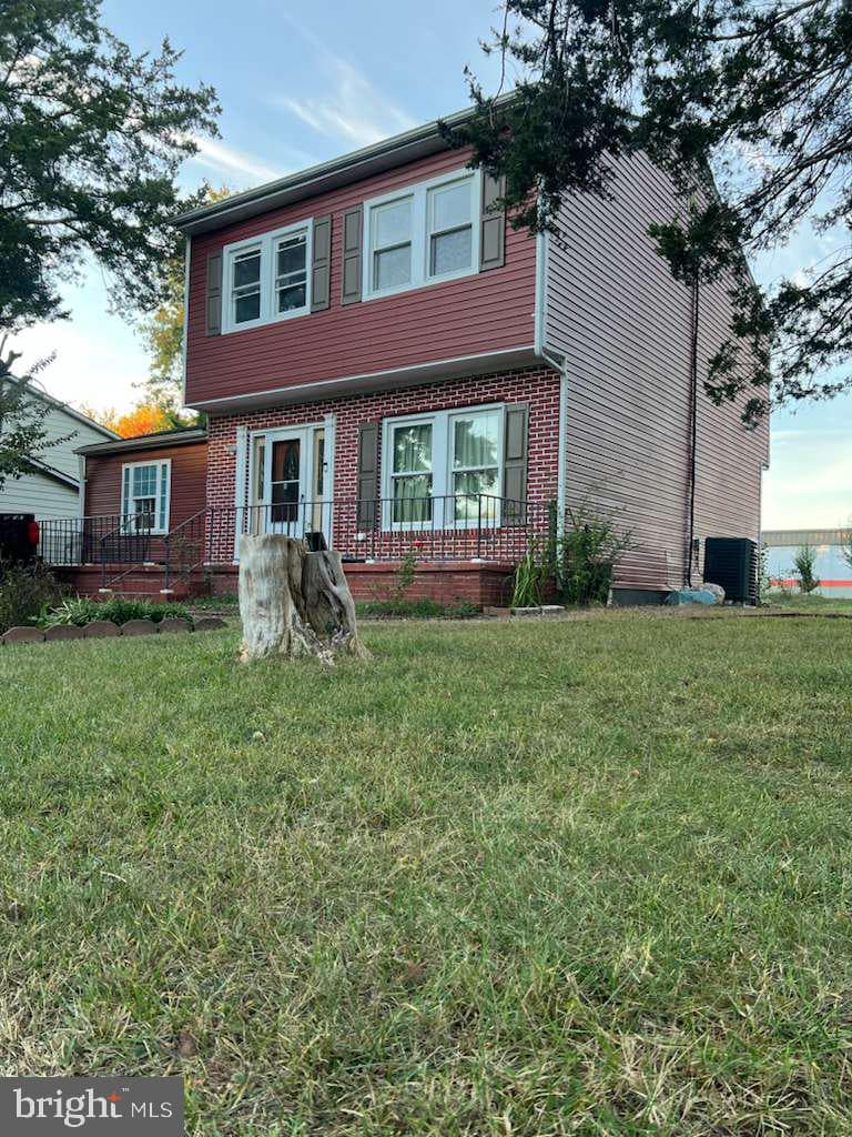 401 Canterbury Road photo 4