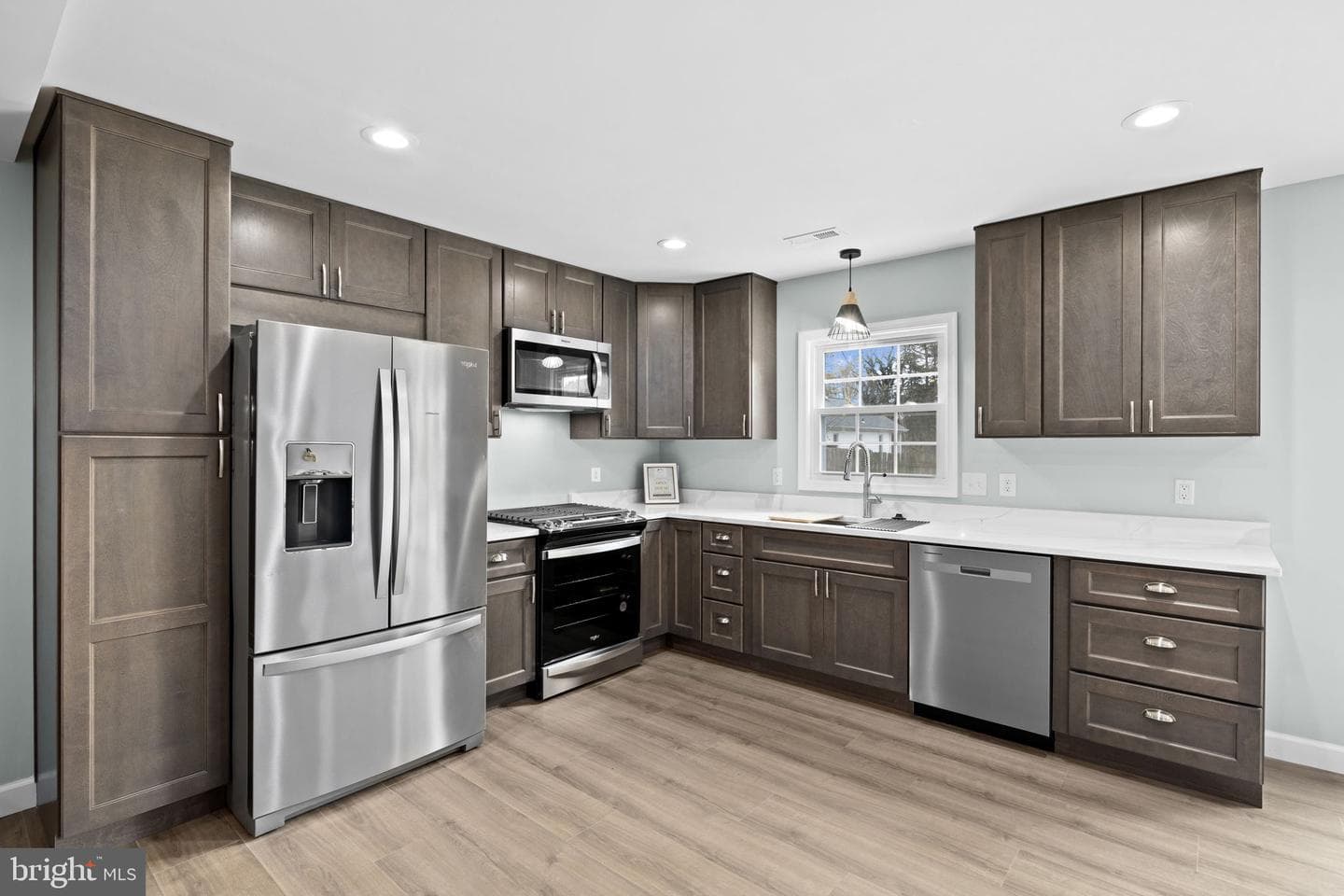 622 Stuart Street photo 17