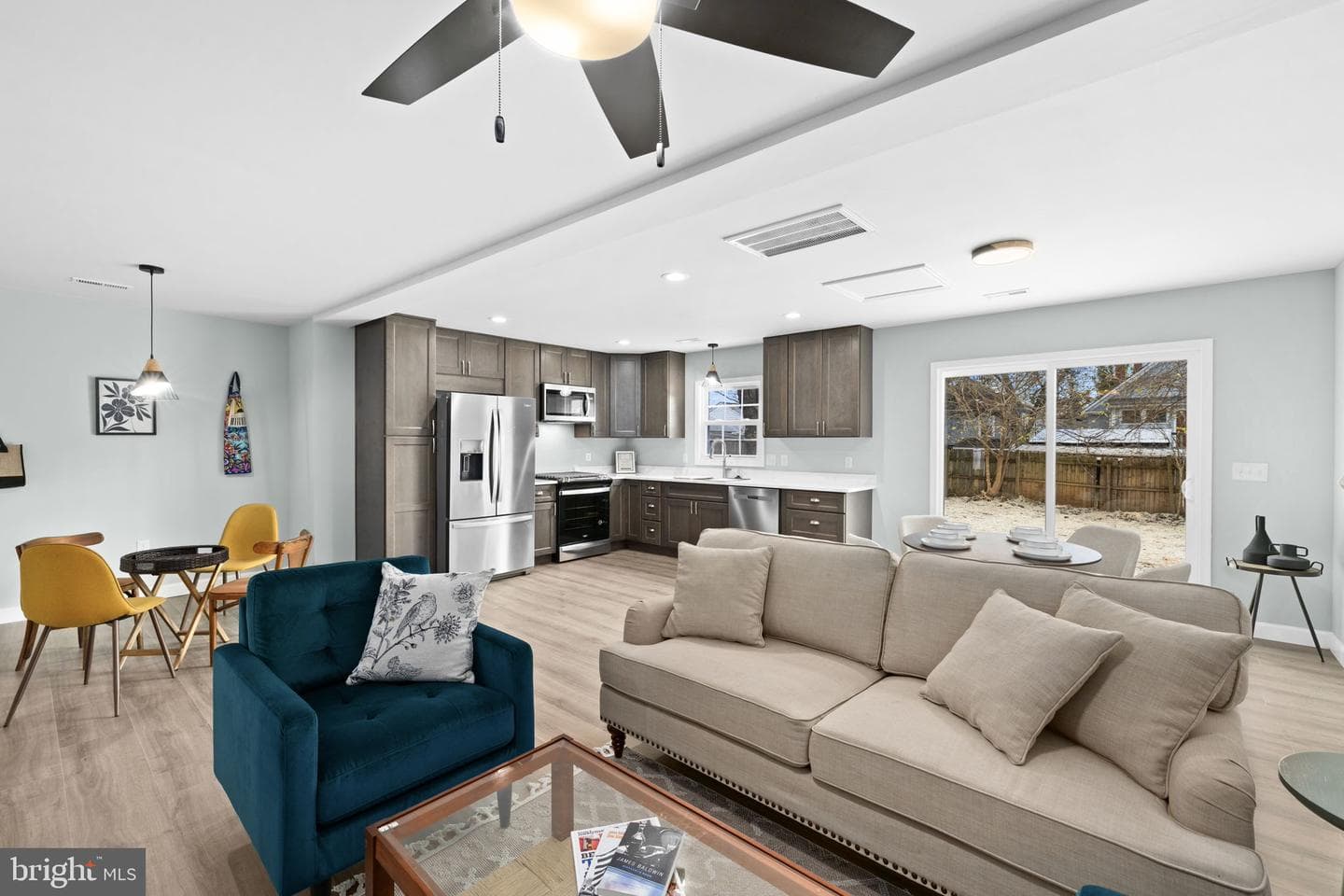 622 Stuart Street photo 2