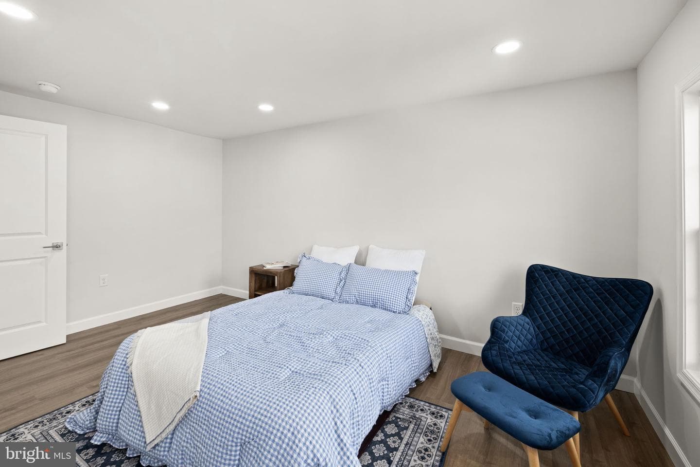 622 Stuart Street photo 31