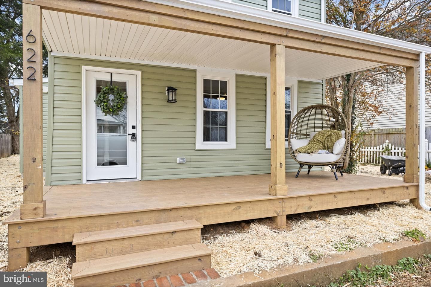 622 Stuart Street photo 35
