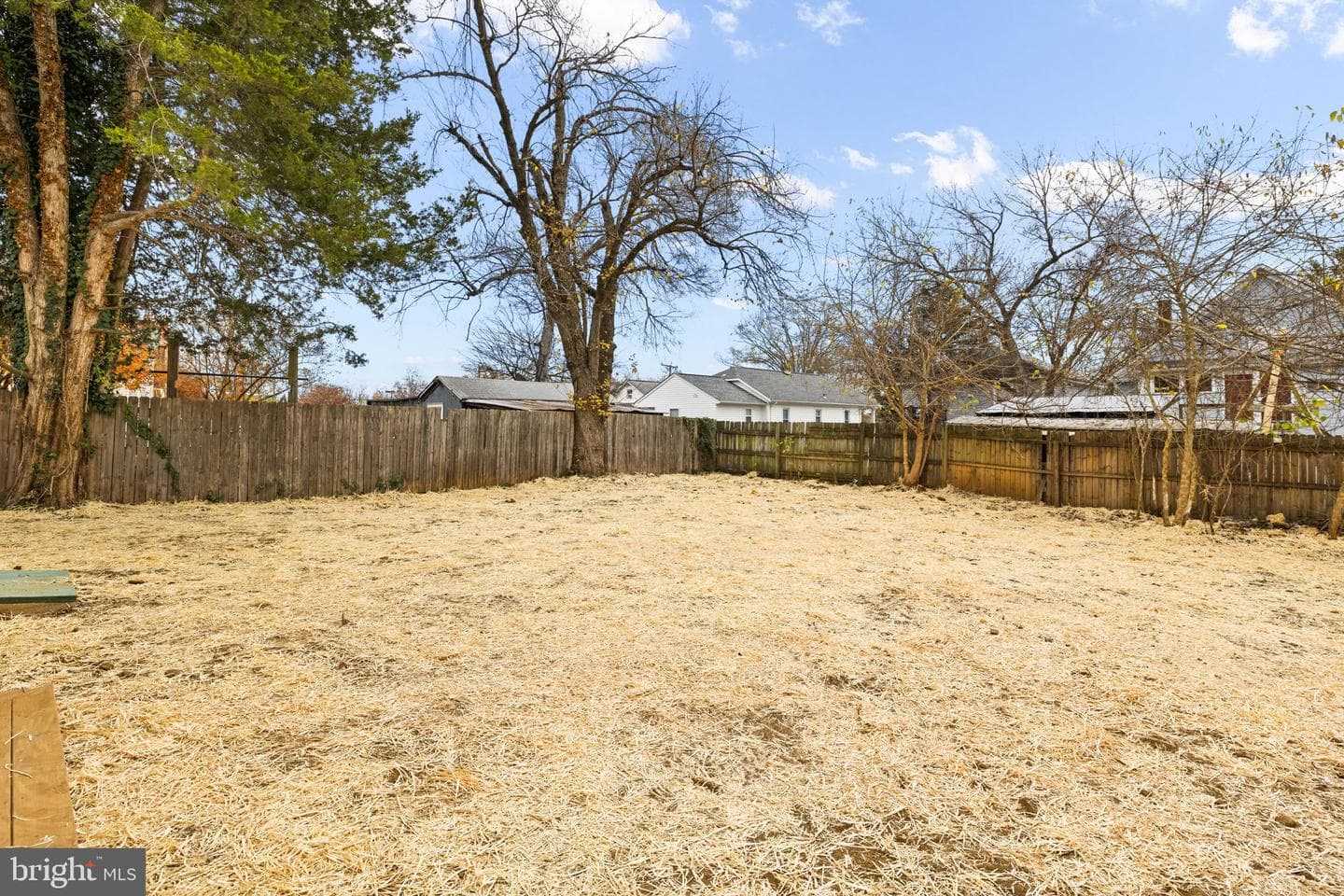 622 Stuart Street photo 39