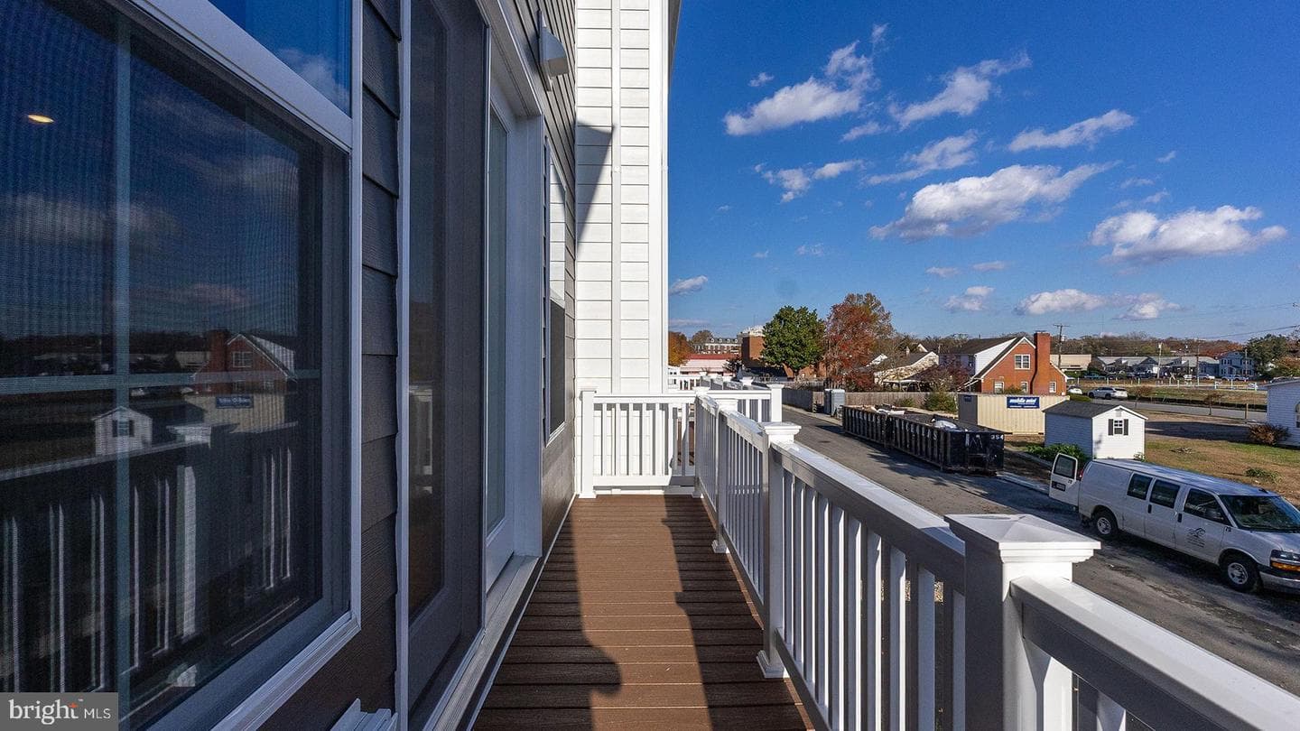 438 Germania Street photo 19