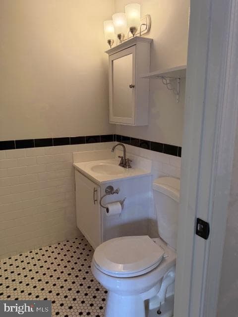 1805 William Street photo 7