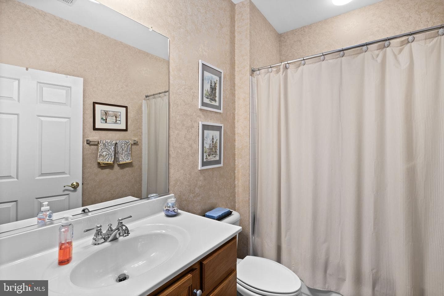 1022 Maureen Drive photo 13