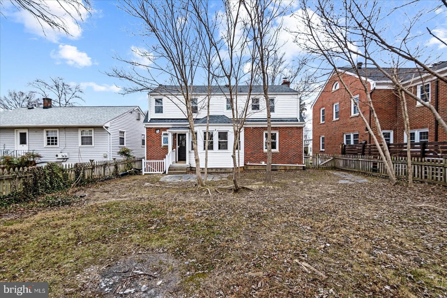 1312 Rowe Street photo 38