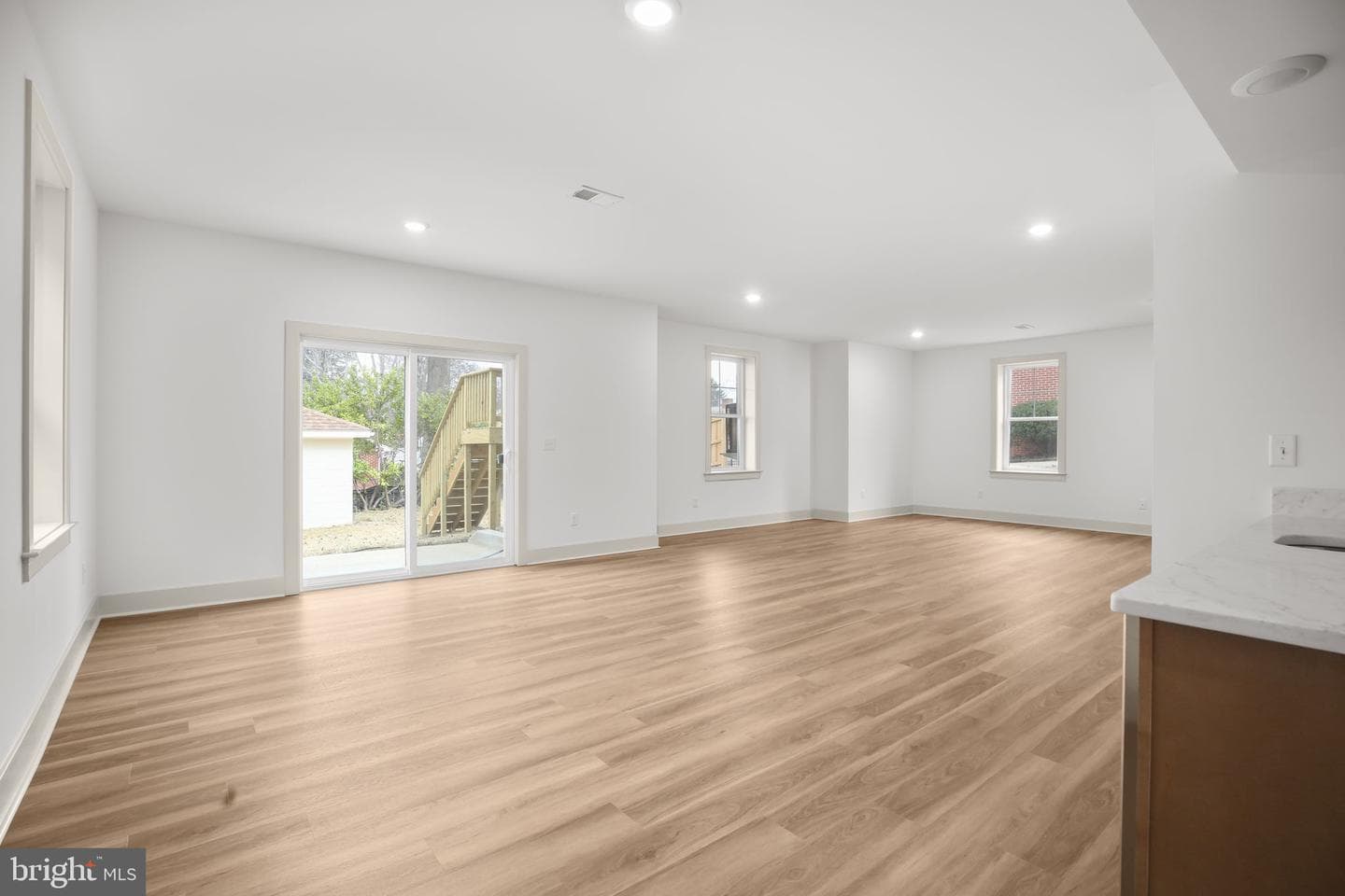 1409 Brent Street photo 33