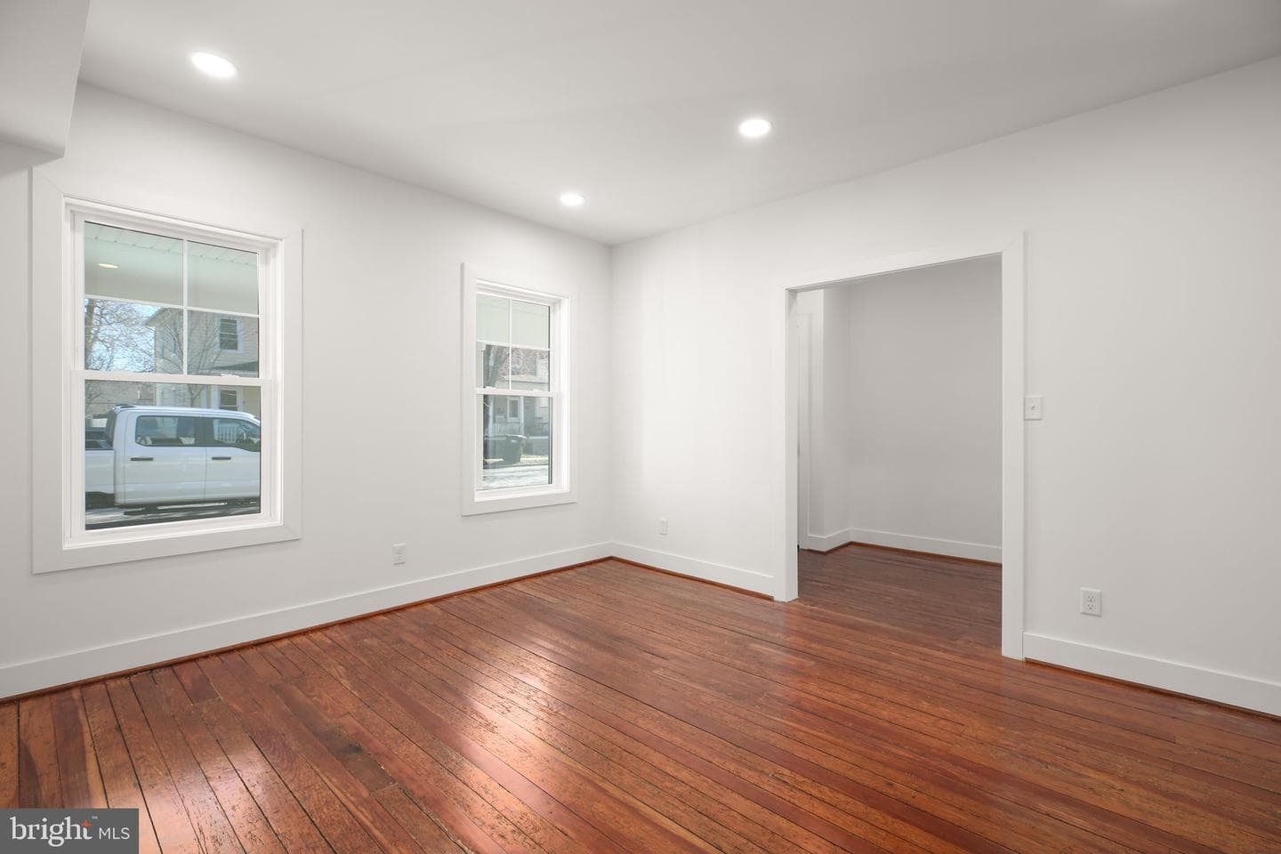 1606 Charles Street photo 13