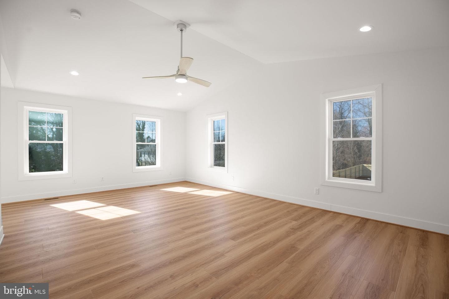 1606 Charles Street photo 38