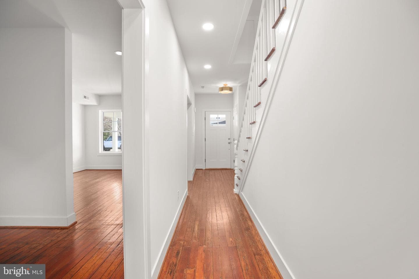 1606 Charles Street photo 9