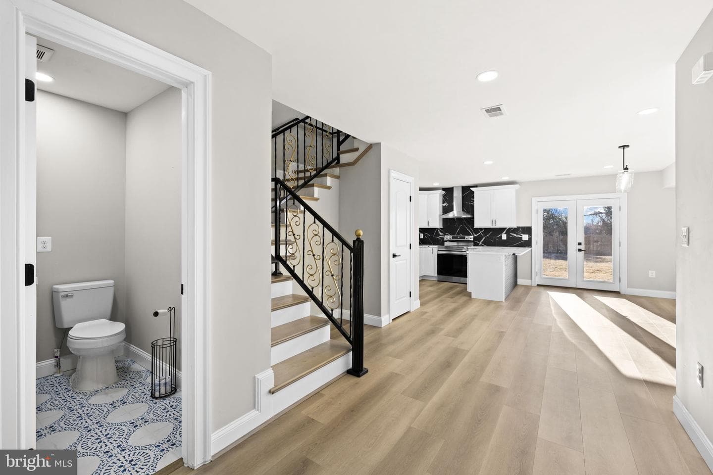 1008 Lafayette Boulevard photo 27
