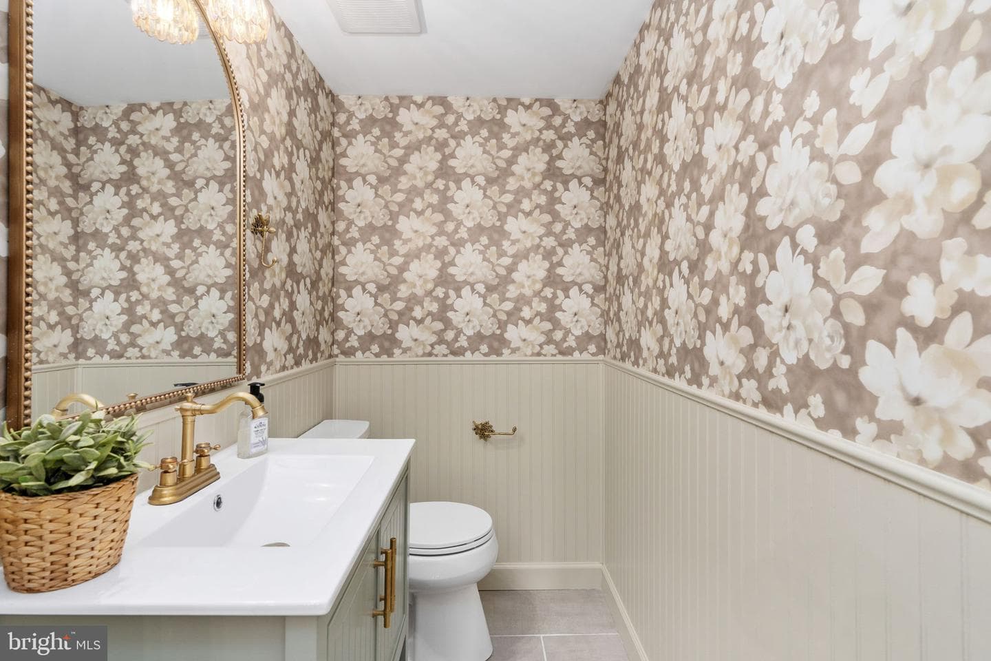 1315 Charles Street photo 24