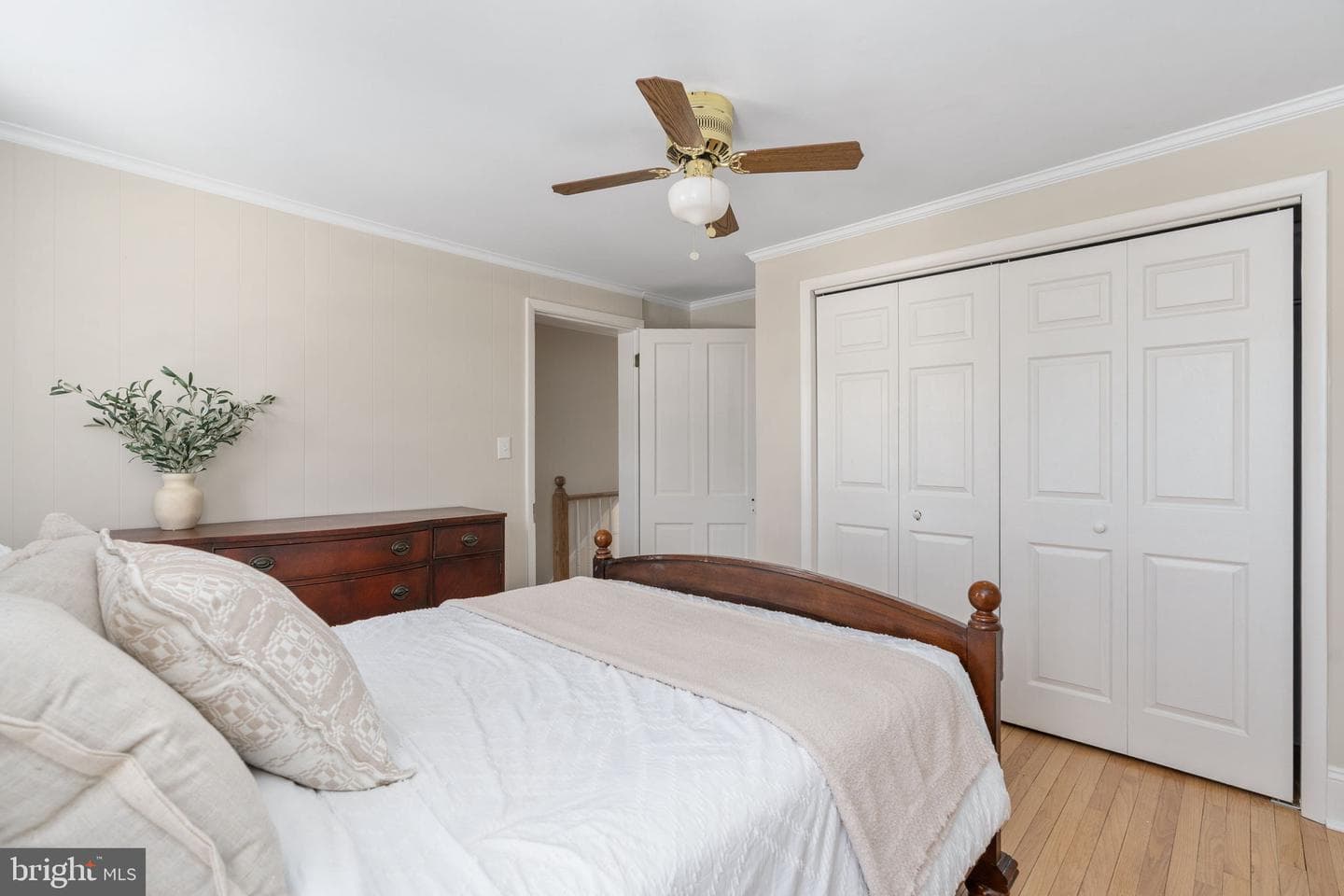 1315 Charles Street photo 35