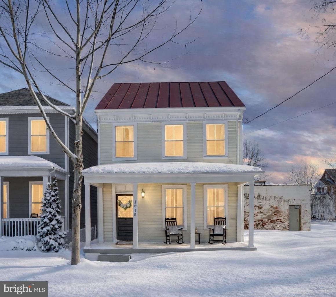 1315 Charles Street photo 4