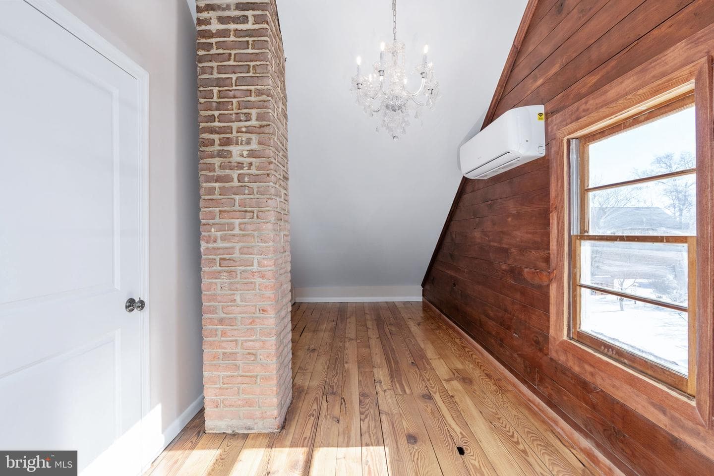 1315 Charles Street photo 41