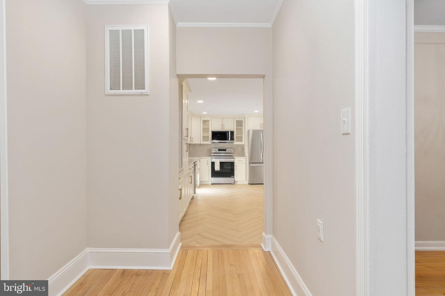 1315 Charles Street photo 8
